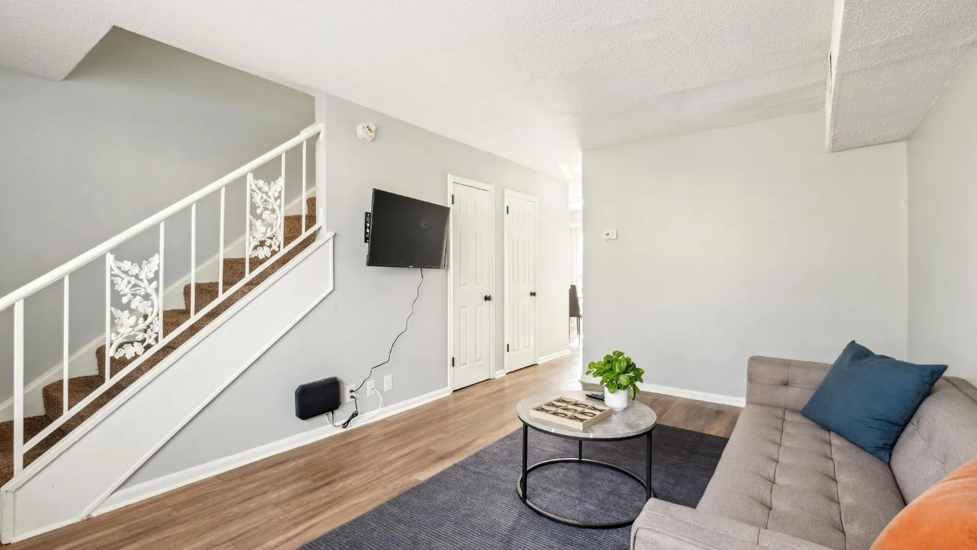 Brentwood U2 I Cozy & Comfy I 2Bd I Free Parking Apartment Nashville